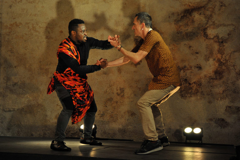 Ilunga Mbidi (Chemins de vie), spectacle de Cédric Mulamba et Richard Golleau au Cellier le 16 novembre 2018  © Sladjana Stankovic